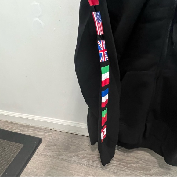 Canada Weather Gear Hoodie size M - Picture 11 of 13